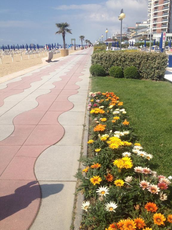 Hotel El Paso Lido di Jesolo Exterior photo